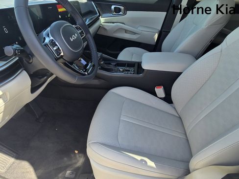 New 2025 Kia Sorento S image 15