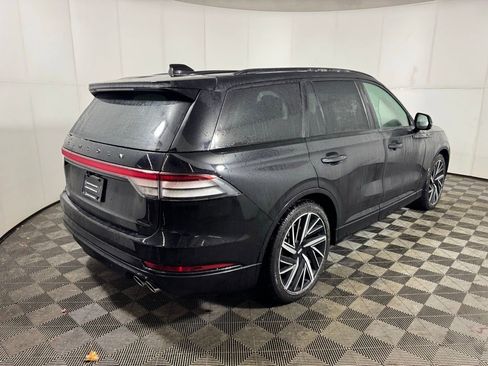 Certified 2025 Lincoln Aviator Black Label w/ Jet Appearance Package image 5