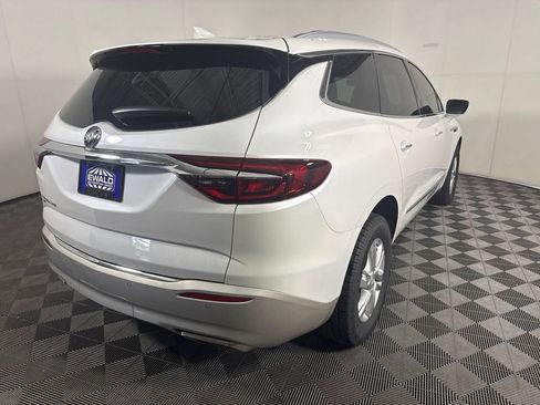 Used 2021 Buick Enclave Essence w/ Sound and Sites Package AWD/4WD image 11