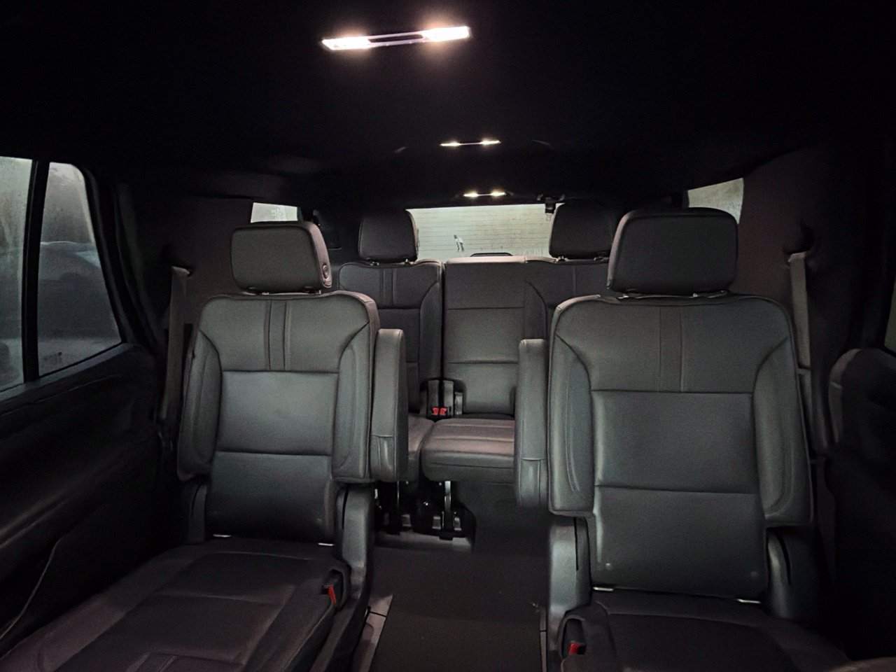 Used 2021 Chevrolet Tahoe RST w/ Luxury Package RWD image 9