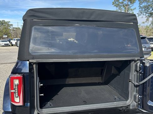 Used 2021 Ford Bronco Outer Banks image 6