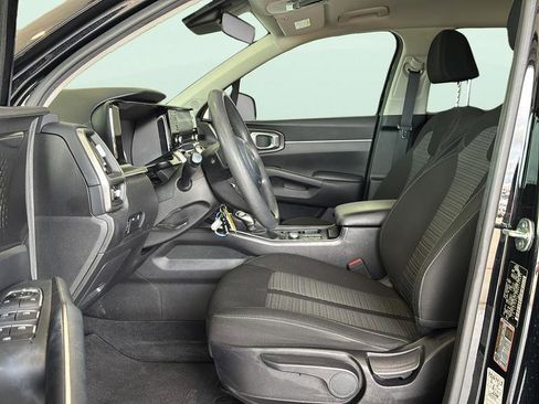 Used 2022 Kia Sorento LX FWD image 22