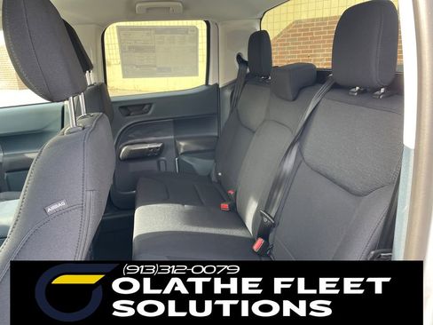 New 2026 Ford Maverick XL image 12