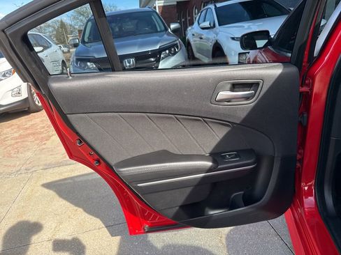 Used 2019 Dodge Charger Scat Pack w/ Navigation & Travel Group image 46