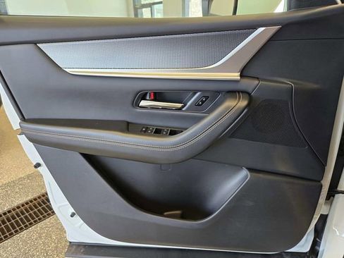 Certified 2025 MAZDA CX-90 3.3 Turbo w/ Preferred Package image 26