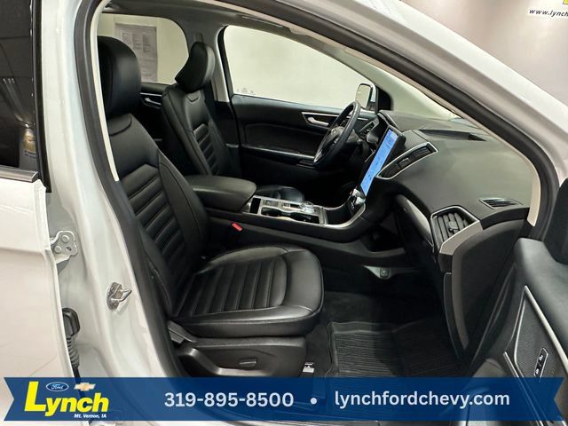 Used 2023 Ford Edge SEL w/ Convenience Package AWD/4WD image 8