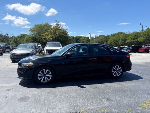 Used 2023 Honda Civic LX image 28