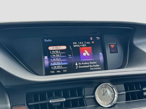 Used 2017 Lexus ES 350 w/ Premium Package FWD image 14
