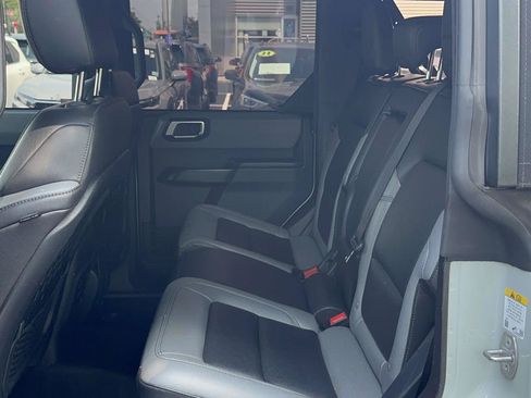 Certified 2024 Ford Bronco Black Diamond AWD/4WD image 14