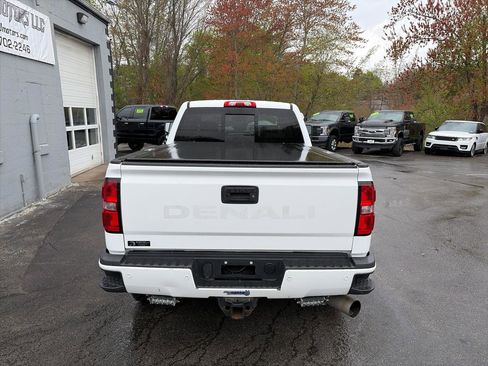 Used 2015 GMC Sierra 3500 Denali w/ Duramax Plus Package AWD/4WD image 6