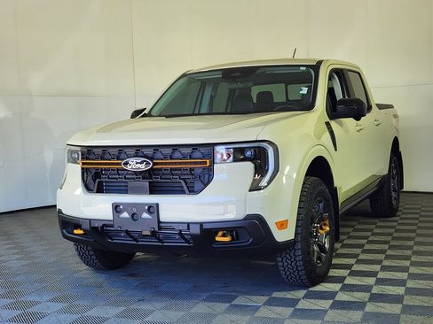 Used 2025 Ford Maverick Tremor AWD/4WD image 3