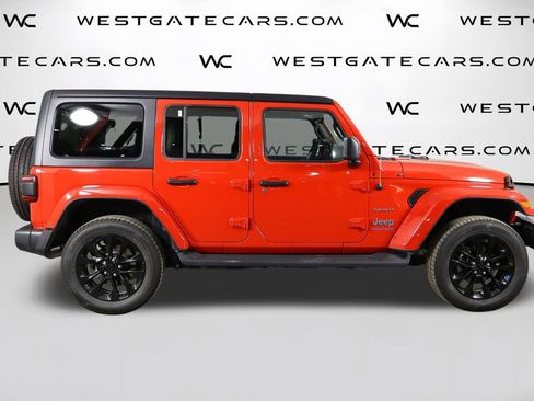 Used 2023 Jeep Wrangler Unlimited Sahara w/ Cold Weather Group AWD/4WD image 44