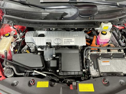 Used 2012 Toyota Prius V Three FWD image 30