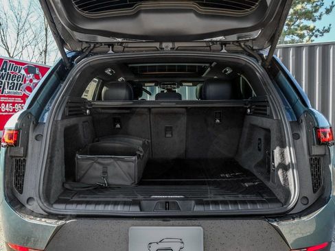 New 2026 Land Rover Range Rover Sport SE AWD/4WD image 9