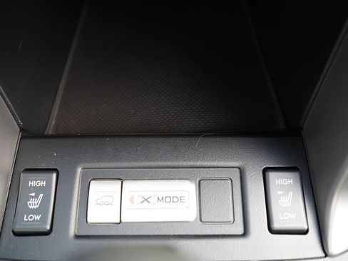 Used 2014 Subaru Forester 2.5i Limited image 12