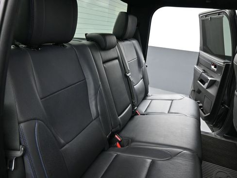 Used 2023 Toyota Tundra Platinum w/ Advanced Package image 19