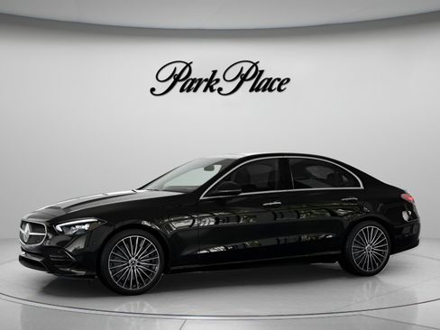 Used 2026 Mercedes-Benz C 300 Sedan image 3