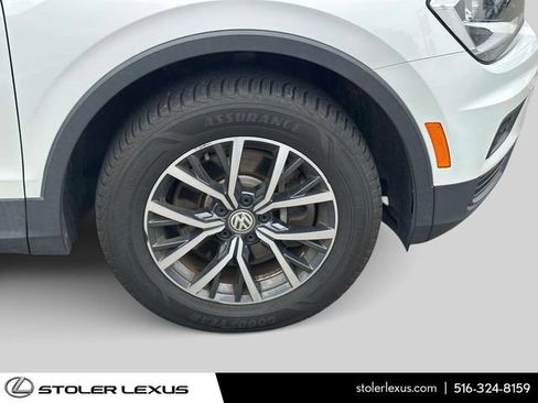 Used 2020 Volkswagen Tiguan SE AWD/4WD image 10
