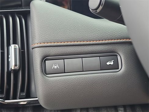 New 2026 Nissan Armada PRO-4X image 32