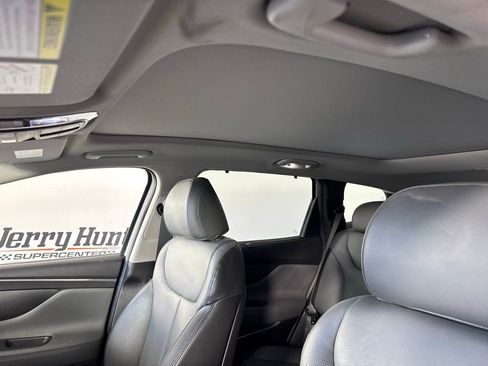 Used 2023 Hyundai Santa Fe SEL w/ Premium Package image 4