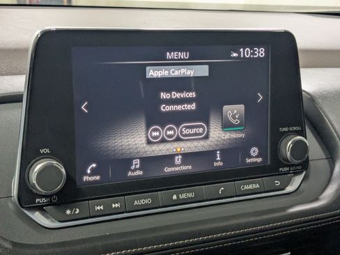 Used 2023 Nissan Rogue SV AWD/4WD image 14