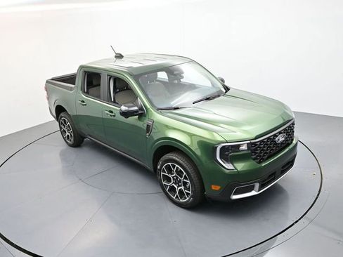 Used 2025 Ford Maverick Lariat w/ 4K Tow Package image 21