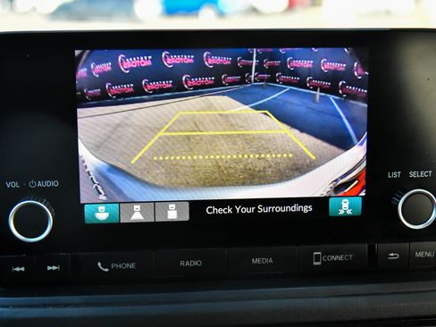 Used 2023 Honda Accord EX image 19