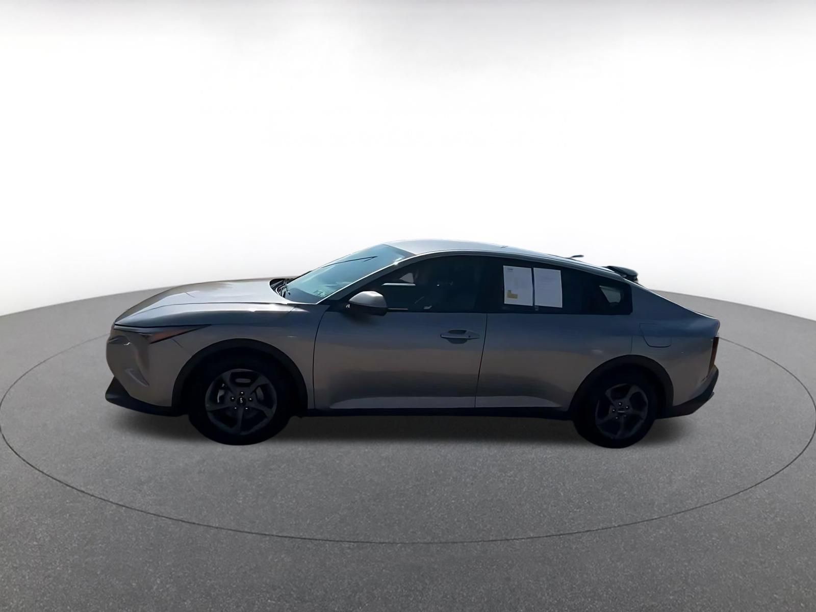 Used 2025 Kia K4 FWD image 7