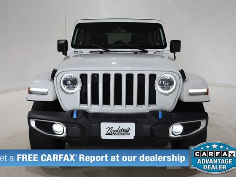 Used 2023 Jeep Wrangler Unlimited Sahara w/ Cold Weather Group AWD/4WD image 2