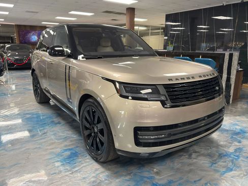 Used 2023 Land Rover Range Rover SE AWD/4WD image 23