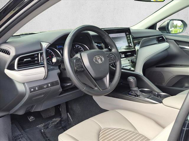 Used 2023 Toyota Camry SE FWD image 9