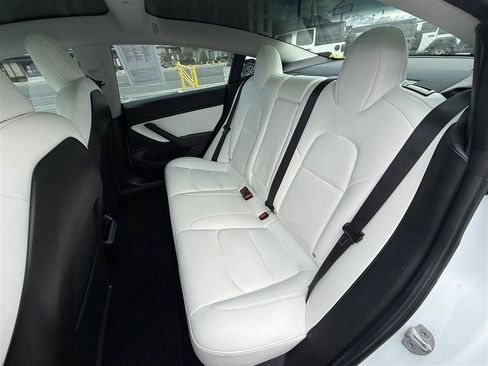 Used 2019 Tesla Model 3 Performance AWD/4WD image 17