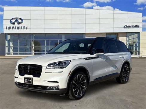 Used 2020 Lincoln Aviator Reserve w/ Equipment Group 202A image 1
