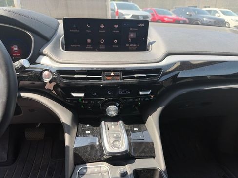 Used 2024 Acura MDX SH-AWD image 12