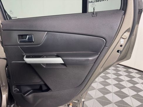 Used 2012 Ford Edge SEL FWD image 25