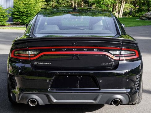 Used 2023 Dodge Charger SRT Hellcat w/ Harman/Kardon Audio Group RWD image 7