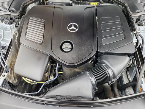 Used 2025 Mercedes-Benz C 300 Sedan image 22