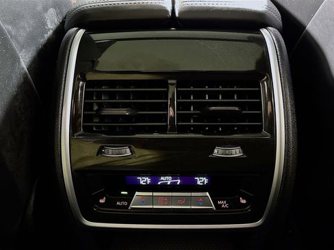 Used 2023 BMW X5 M xDrive w/ Competition Package image 7