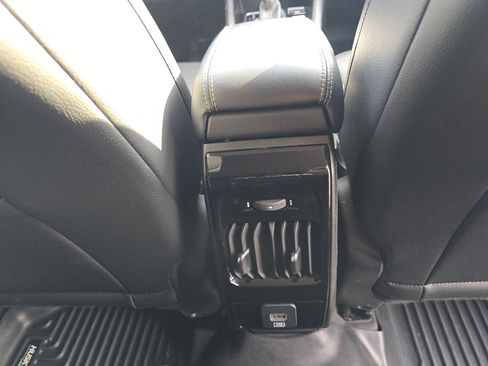 Used 2022 Jeep Compass Limited image 22