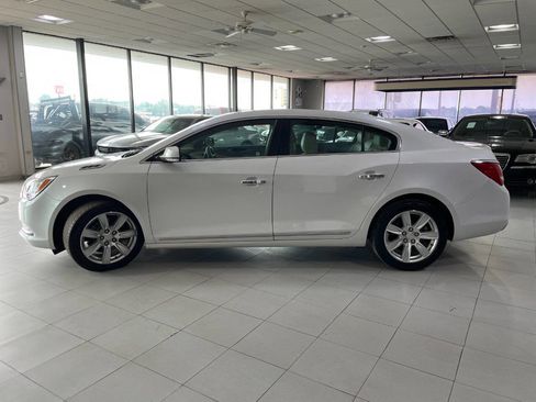 Used 2015 Buick LaCrosse Premium image 4