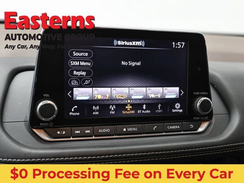 Used 2023 Nissan Rogue S AWD/4WD image 19