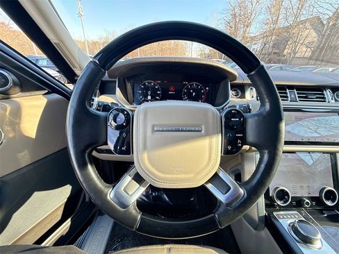 Used 2020 Land Rover Range Rover image 11