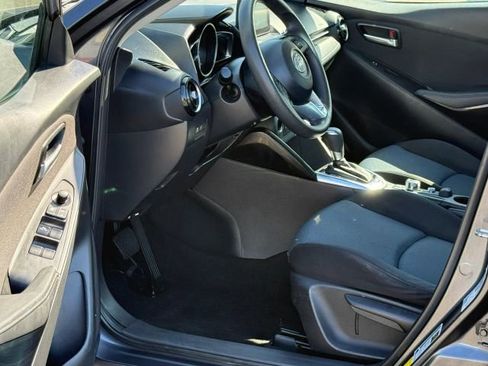 Used 2016 Scion iA FWD image 15