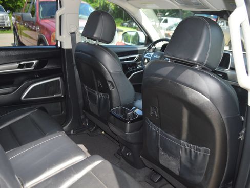 Used 2022 Kia Telluride LX AWD/4WD image 27
