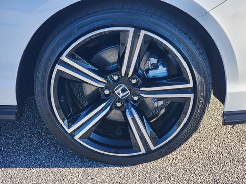 Certified 2023 Honda Accord Sport image 10