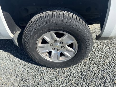 Used 2017 Chevrolet Silverado 1500 LT w/ All Star Edition image 11