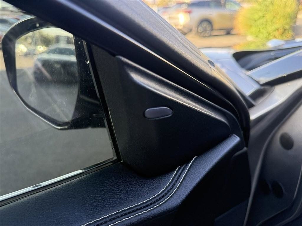 Used 2022 Nissan Maxima SV w/ Floor Mat Group FWD image 15