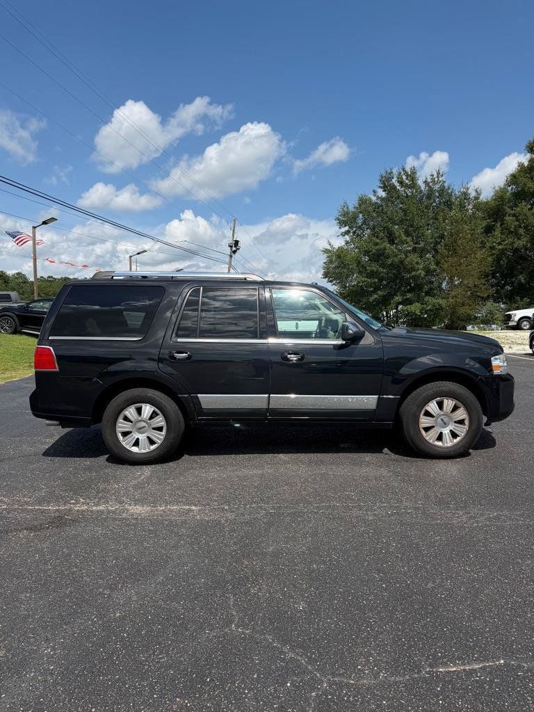 Used 2013 Lincoln Navigator 2WD w/ HD Trailer Tow Pkg image 2