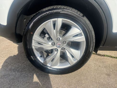 Used 2025 Buick Encore GX Preferred image 29