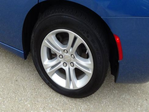 Certified 2023 Dodge Charger SXT image 9